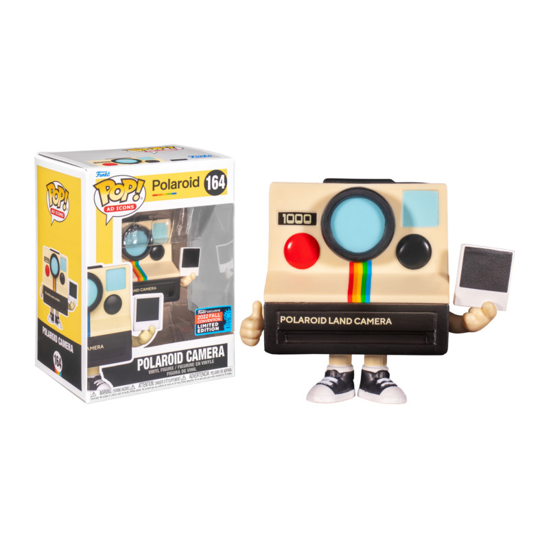 POLAROID CAMERA / POLAROID / FIGURINE FUNKO POP / EXCLUSIVE NYCC 2022