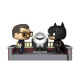 BATMAN WITH LIGHT UP BAT SIGNAL / BATMAN MOVIES MOMENT / FIGURINE FUNKO POP